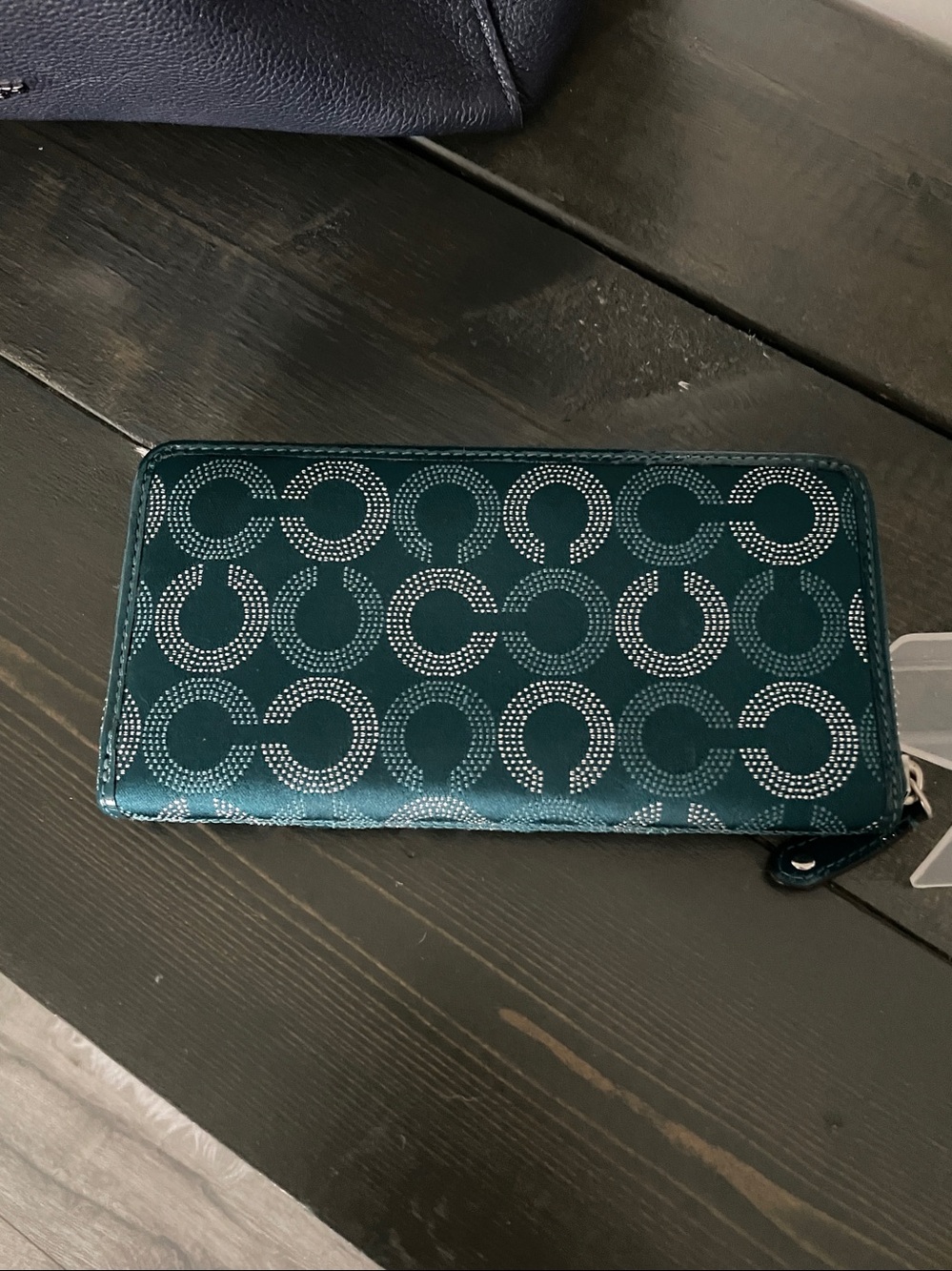 Coach vintage Teal Signature Zip-Around Wallet with Silver Hardware - Picture 2 of 6